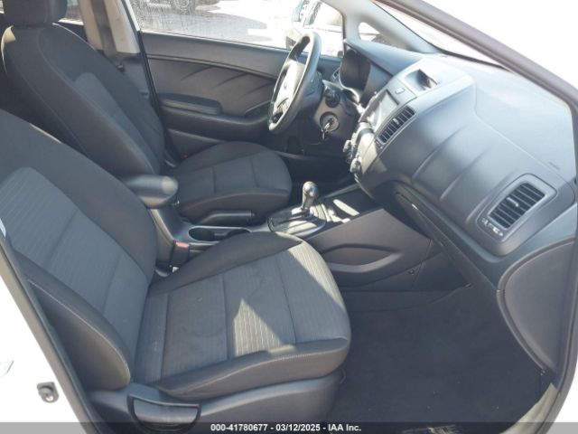 KNAFX4A65F5393647 KIA FORTE LX
