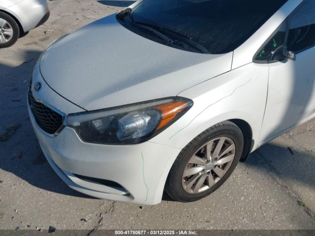 KNAFX4A65F5393647 KIA FORTE LX
