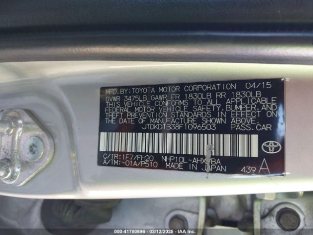 JTDKDTB38F1096503 Toyota Prius C One