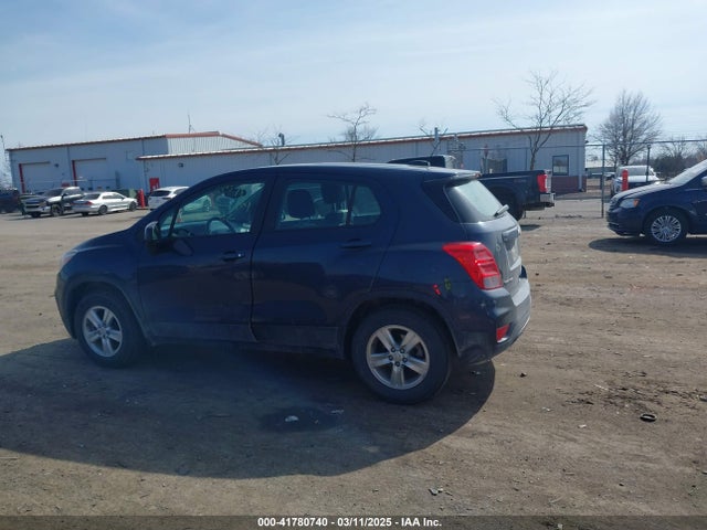 Chevrolet TRAX LS 2018 3GNCJNSB4JL160058 Image 14