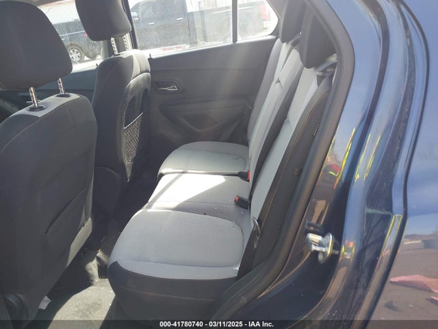 Chevrolet TRAX LS 2018 3GNCJNSB4JL160058 Image 8