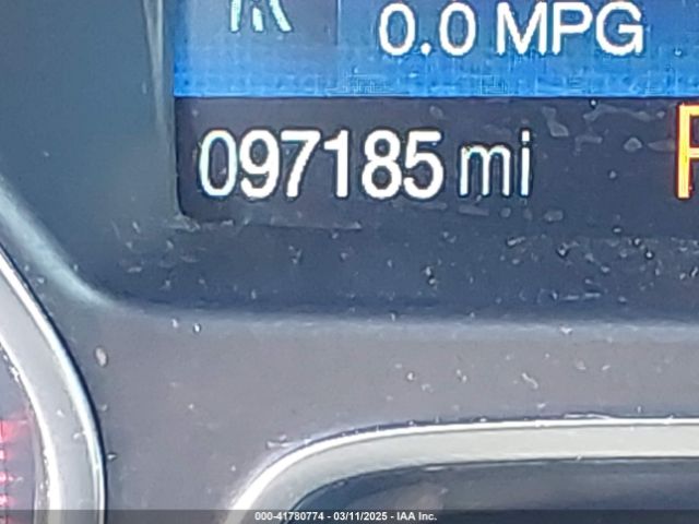 1FMCU9HD2JUC66686 Ford ESCAPE SEL