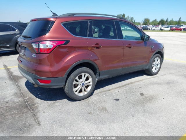 1FMCU9HD2JUC66686 Ford ESCAPE SEL
