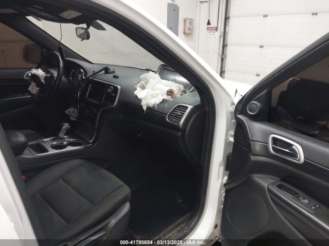 1C4RJFAG1LC125594 Jeep Grand Cherokee Laredo