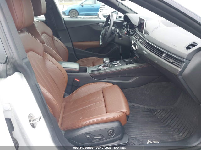 2018 AUDI A5 WAUFNCF55JA079786 Photo 4