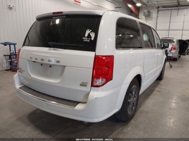 2C4RDGCG5HR693680 Dodge Grand Caravan Sxt