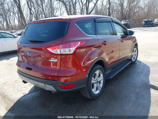 1FMCU0GX6FUA64111 Ford ESCAPE SE