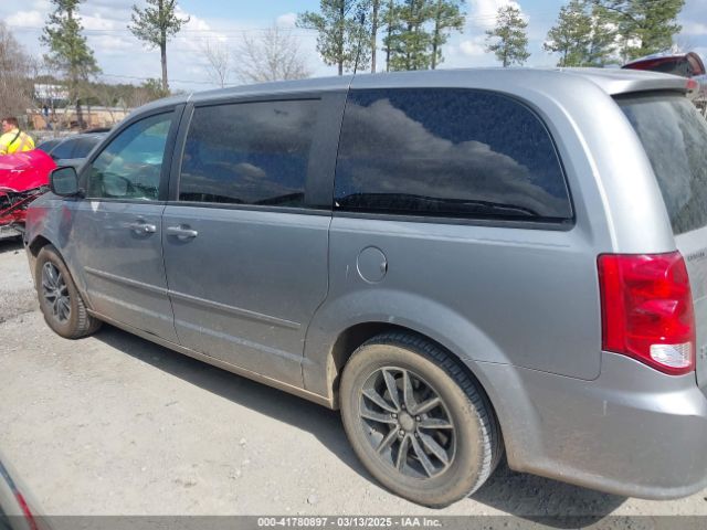 2C4RDGBG6FR576897 Dodge Grand Caravan Se