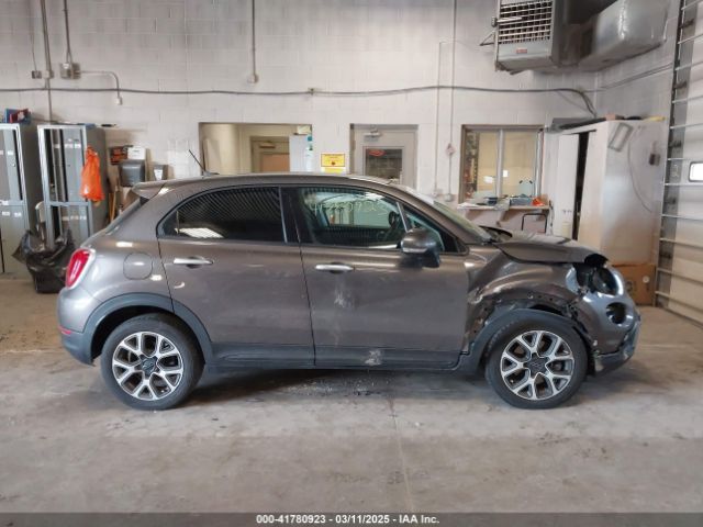 ZFBCFXCT0GP329255 Fiat 500x Trekking