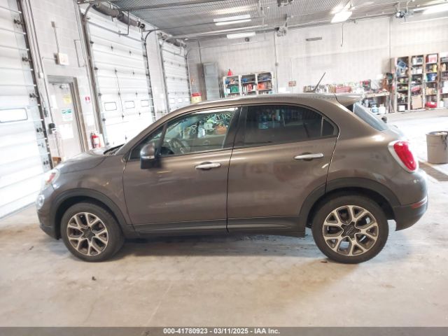 ZFBCFXCT0GP329255 Fiat 500x Trekking