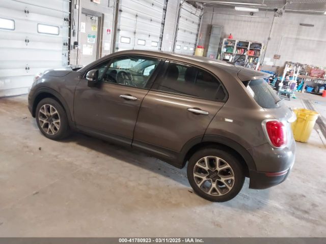 ZFBCFXCT0GP329255 Fiat 500x Trekking