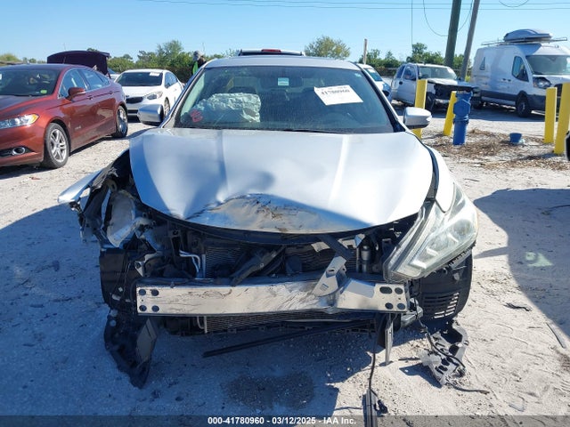 1N4AL3APXHC225213 Nissan Altima 2.5 Sl