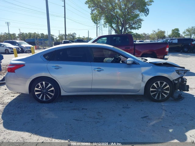 1N4AL3APXHC225213 Nissan Altima 2.5 Sl
