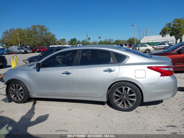 1N4AL3APXHC225213 Nissan Altima 2.5 Sl
