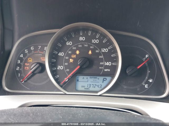 2T3BFREV2FW277169 Toyota RAV4 LE
