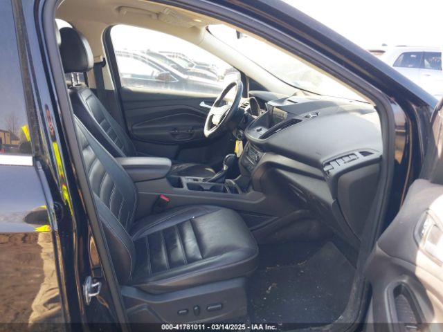 1FMCU9GD4HUD90471 Ford ESCAPE SE