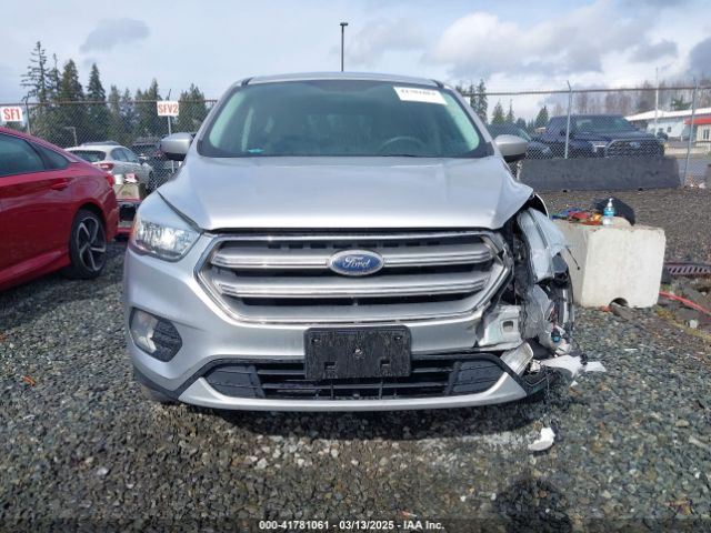 1FMCU0GD7HUC10055 Ford ESCAPE SE