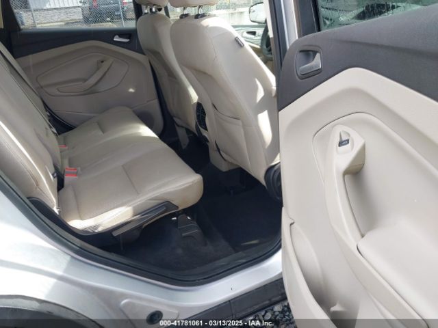 1FMCU0GD7HUC10055 Ford ESCAPE SE