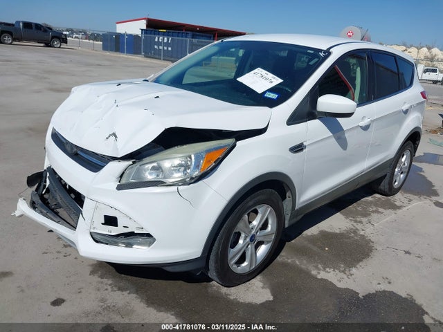 Ford ESCAPE SE 2015 1FMCU0G71FUB79182 Image 2