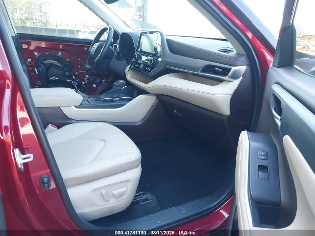 5TDGZRAH7MS522916 Toyota Highlander Xle