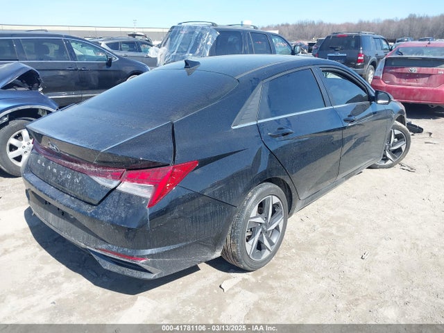 KMHLN4AG8MU152426 Hyundai ELANTRA SEL