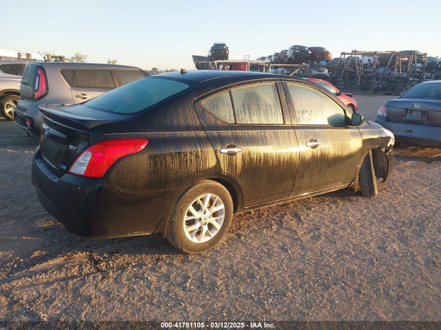 3N1CN7APXFL951193 Nissan Versa 1.6 Sv