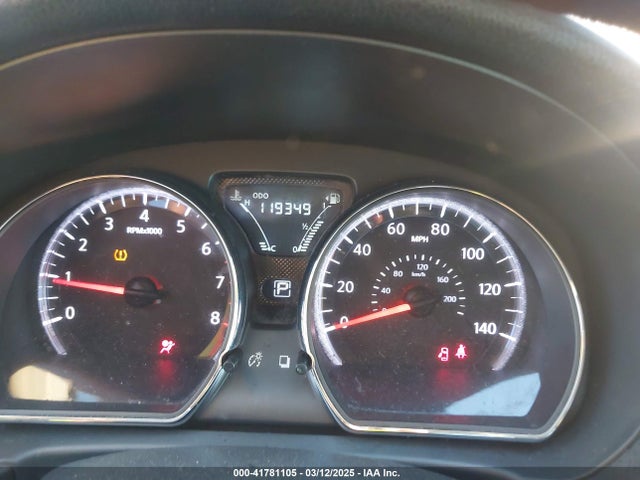 3N1CN7APXFL951193 Nissan Versa 1.6 Sv