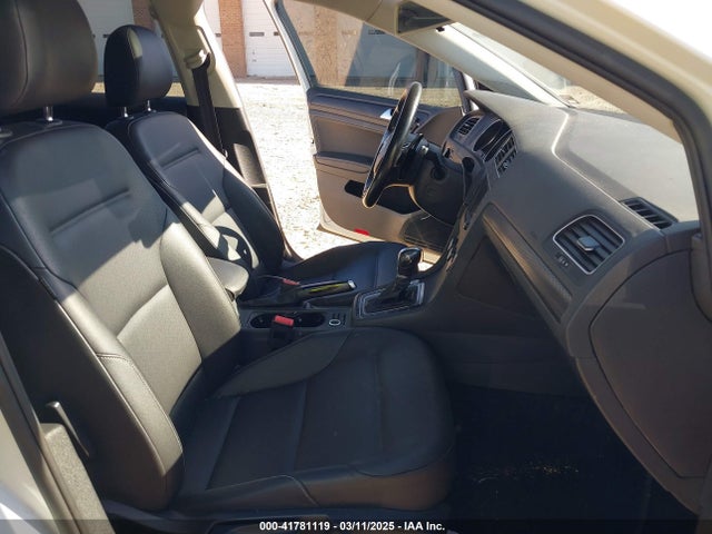 3VW217AU5HM010531 Volkswagen Golf Tsi Wolfsburg Edition 4-door