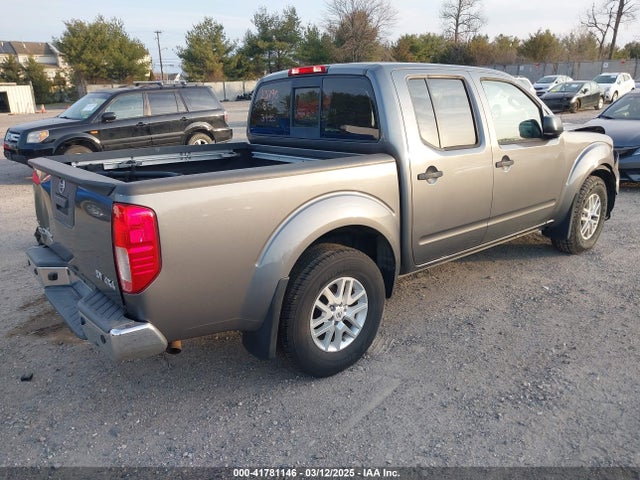 1N6AD0EV3JN772734 Nissan Frontier Sv