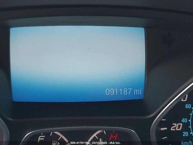 1FMCU0J91EUD62946 Ford Escape Titanium