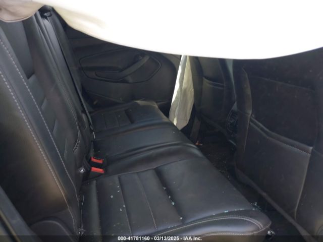 1FMCU0J91EUD62946 Ford Escape Titanium