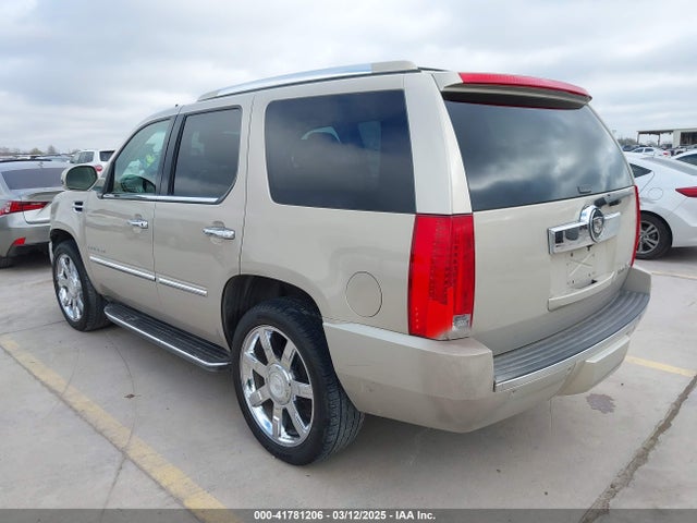 2008 CADILLAC ESCALADE 1GYEC63898R234382 Photo 2