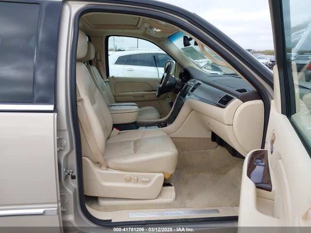 2008 CADILLAC ESCALADE 1GYEC63898R234382 Photo 4
