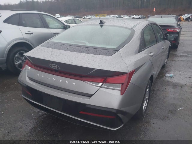KMHLL4DG7RU837901 Hyundai ELANTRA SE