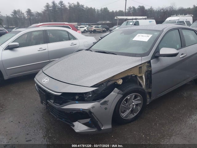 KMHLL4DG7RU837901 Hyundai ELANTRA SE