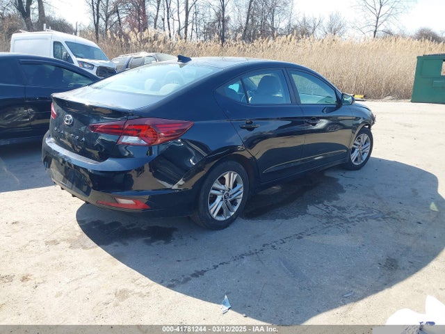 KMHD84LF1KU805675 Hyundai ELANTRA SEL