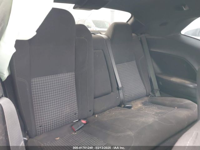 2C3CDZAG5LH226489 Dodge Challenger Sxt