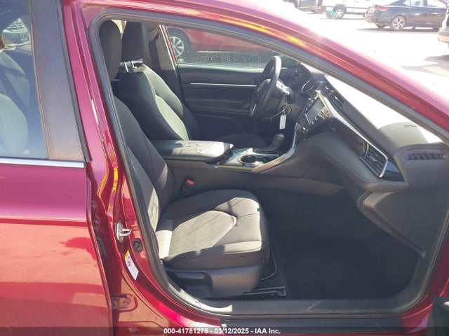4T1B11HK4KU725075 Toyota CAMRY LE