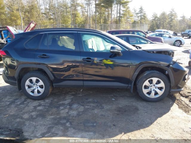 2T3G1RFV1KC054006 Toyota RAV4 LE