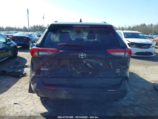 2T3G1RFV1KC054006 Toyota RAV4 LE