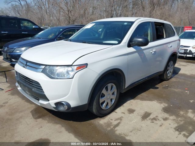 JA4AD2A30FZ013648 Mitsubishi Outlander Es