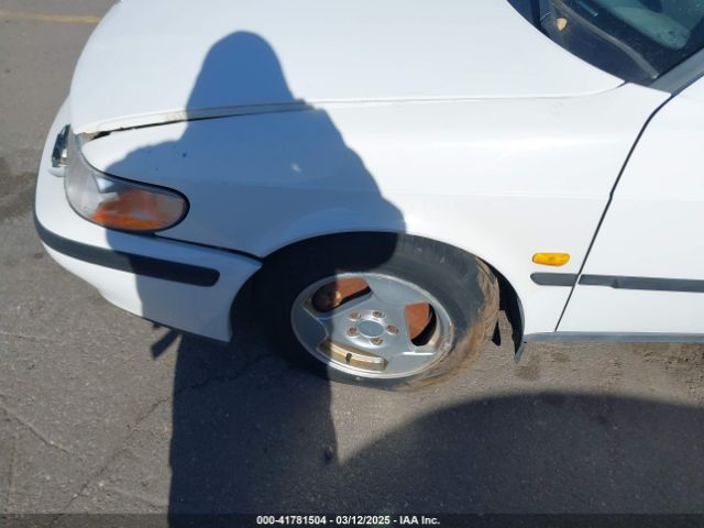 1999 SAAB 9-3 YS3DD58N5X2021887 Photo 5
