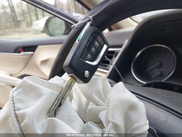 JTNB11HK6J3039222 Toyota CAMRY LE