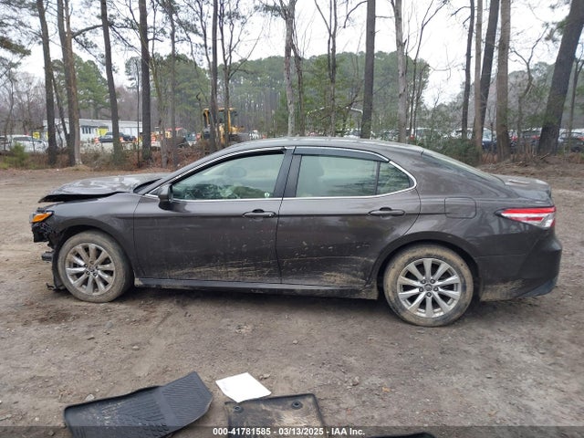 JTNB11HK6J3039222 Toyota CAMRY LE
