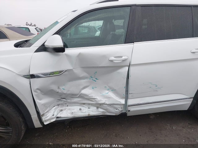 1V2AR2CA5NC548221 Volkswagen Atlas 3.6l V6 Sel R-line