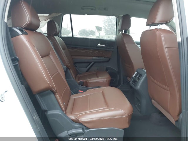 1V2AR2CA5NC548221 Volkswagen Atlas 3.6l V6 Sel R-line