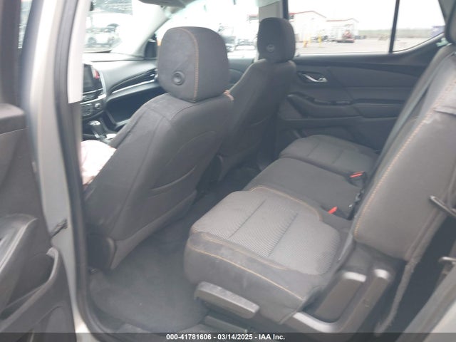 1GNERGKW9JJ242827 Chevrolet Traverse 1lt
