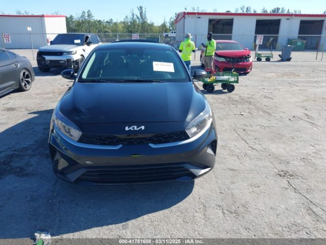 3KPF24AD5PE554908 KIA Forte Lxs