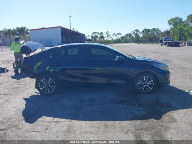 3KPF24AD5PE554908 KIA Forte Lxs