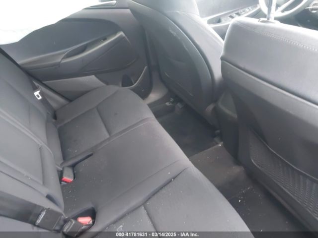 KM8J2CA46LU222262 Hyundai TUCSON SE